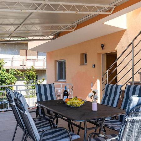 Villa Tomas „The View Of Jesenice“ Єсенице Екстер'єр фото